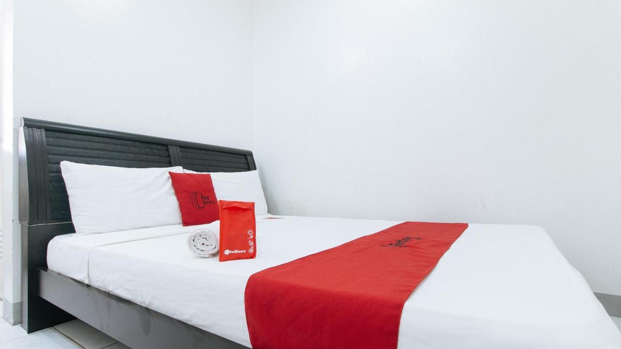 Reddoorz Near Sm Bicutan Hotel Paranaque City Exterior photo